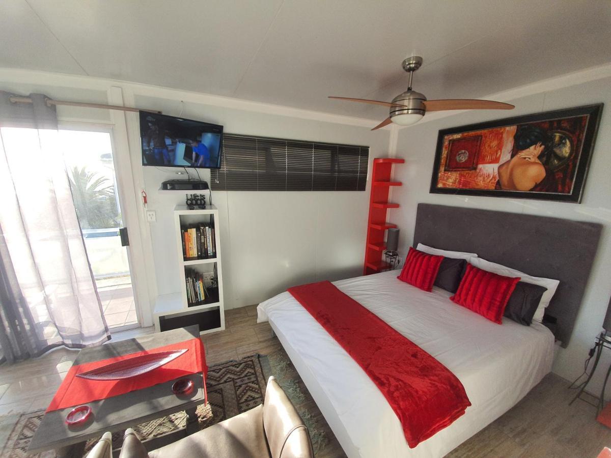Atlantic Studio - Compact Unit With Sea Views Мелкбостранд Екстериор снимка