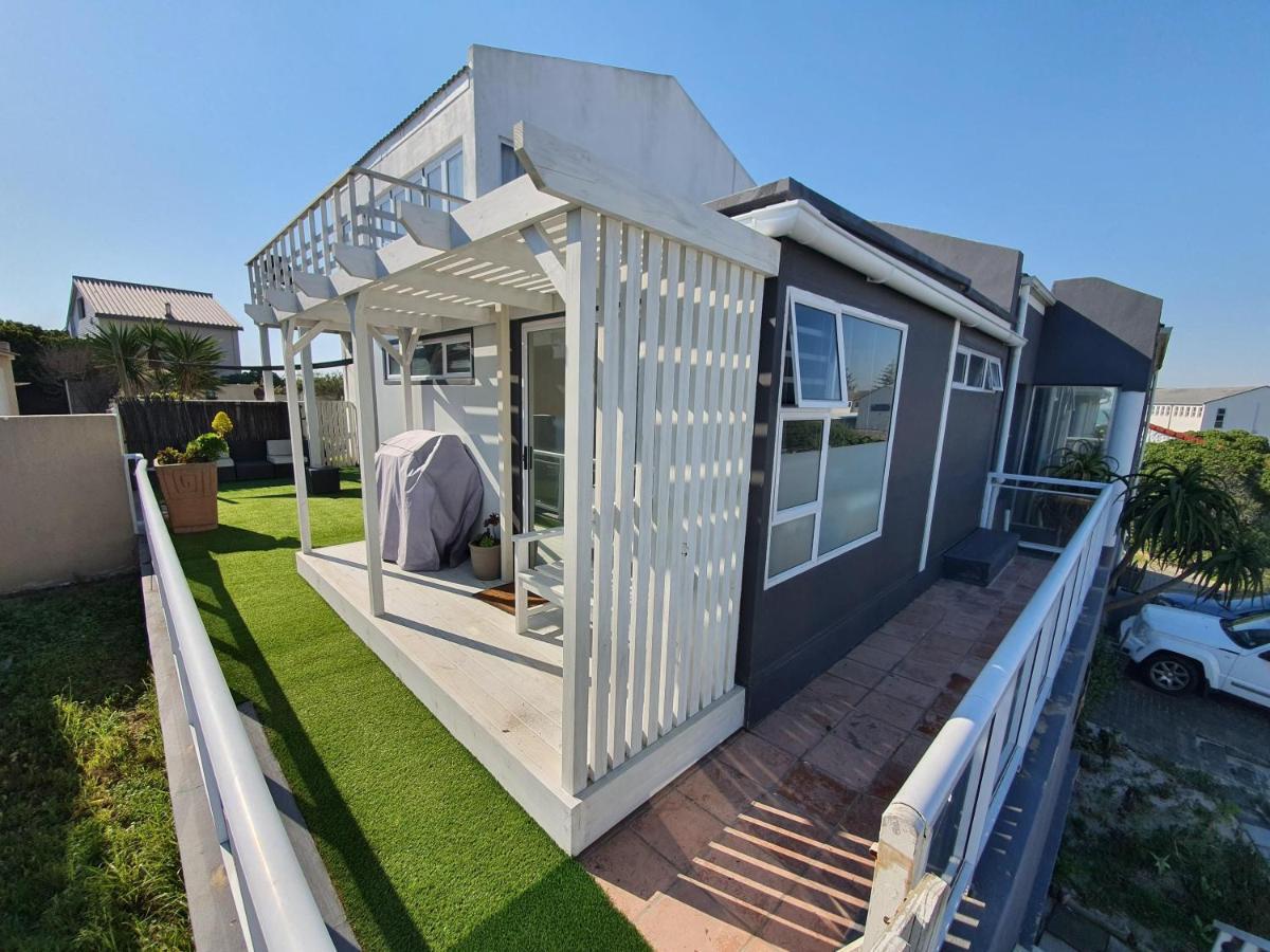 Atlantic Studio - Compact Unit With Sea Views Мелкбостранд Екстериор снимка